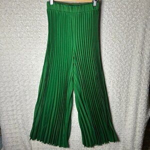Bright Green Flared Funky Pants. Ribbed, Flowy Pants with Stretchy‎ Waistband